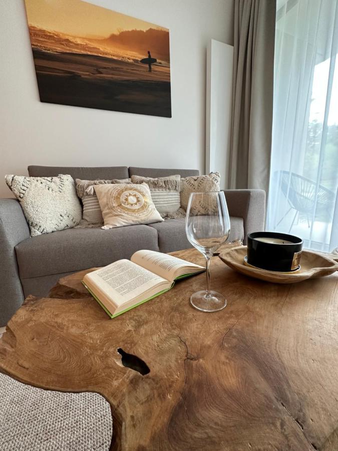 רוגובו Shelter Luxury Apartament מראה חיצוני תמונה