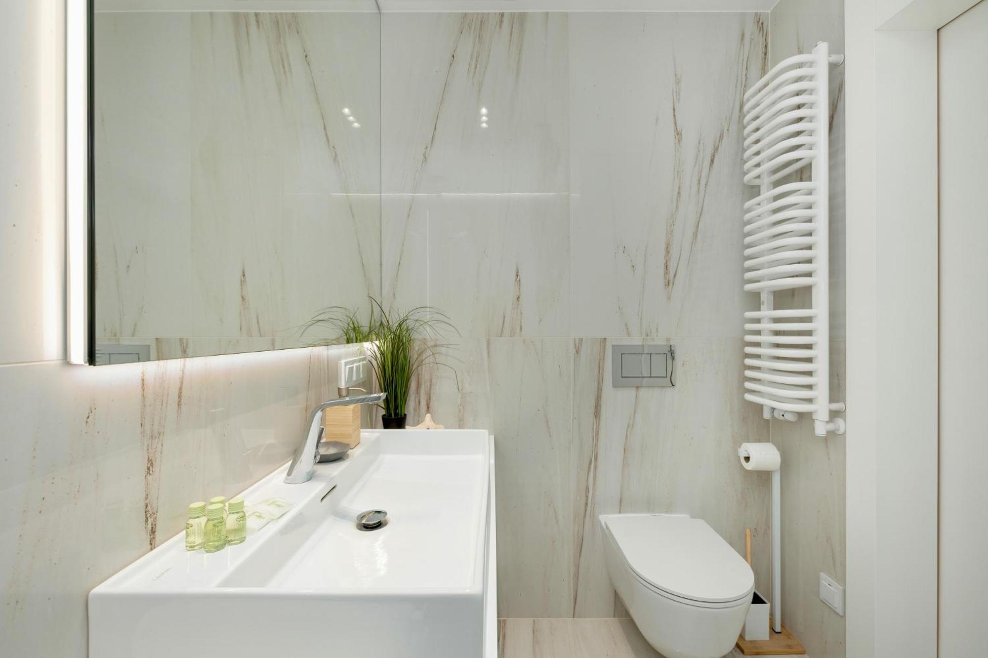 רוגובו Shelter Luxury Apartament מראה חיצוני תמונה